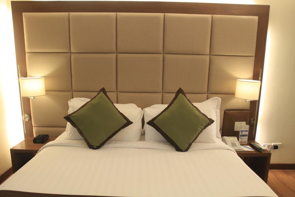 Santomas Suites Santo Tomas Zimmer foto